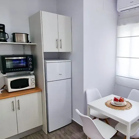 아파트 Cozy & Quiet Capitan Huelin *