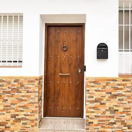 Cozy & Quiet Capitan Huelin Apartment Malaga